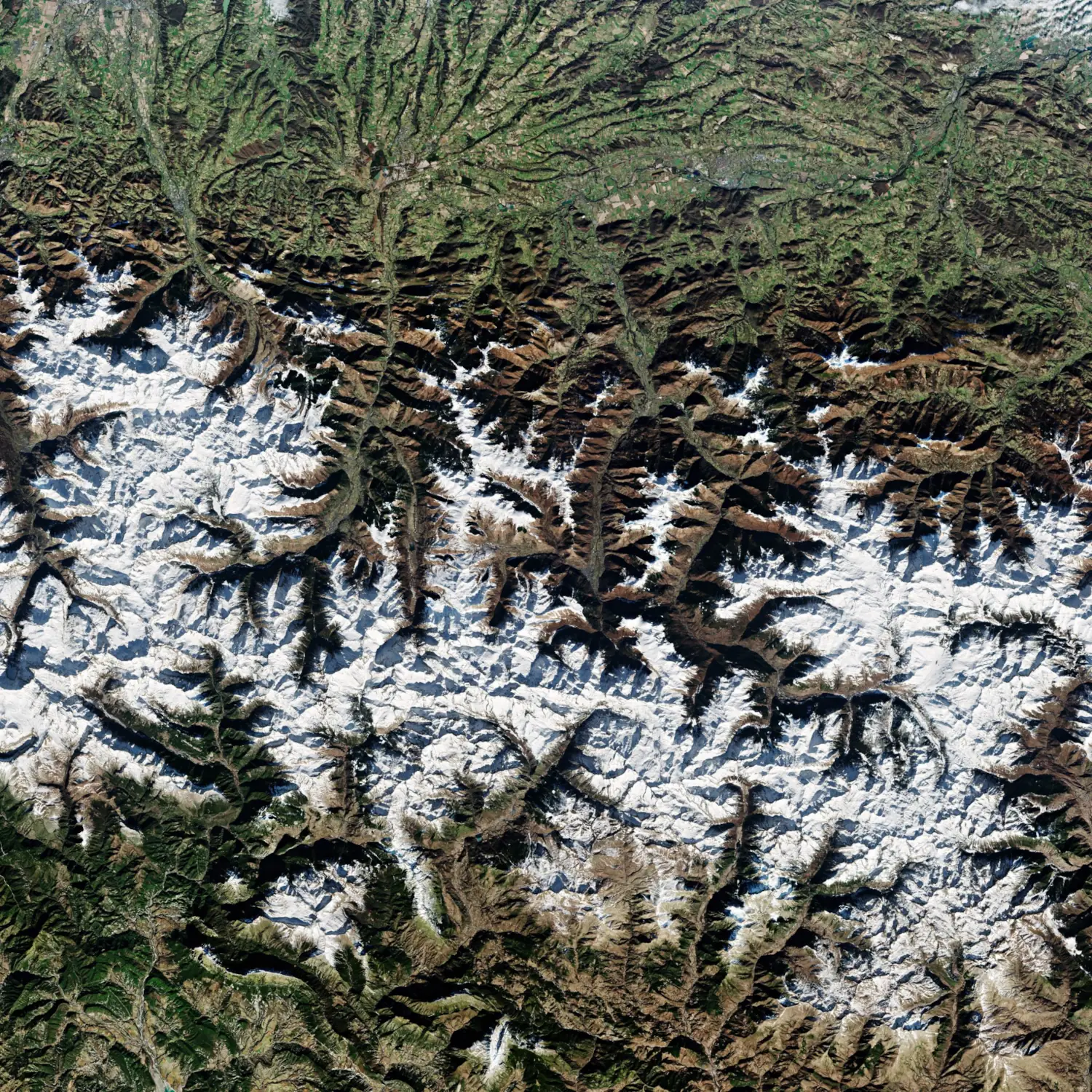 The photo shows the Pyrenees Mountains along the border between France and Spain in southwest Europe.